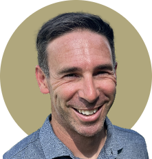 Tom Murray Tom Murray, co-founder of Leadership Ready Room and leadership development coach